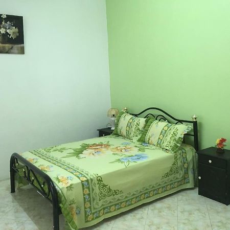 Le Serin Villa Flic en Flac Екстер'єр фото